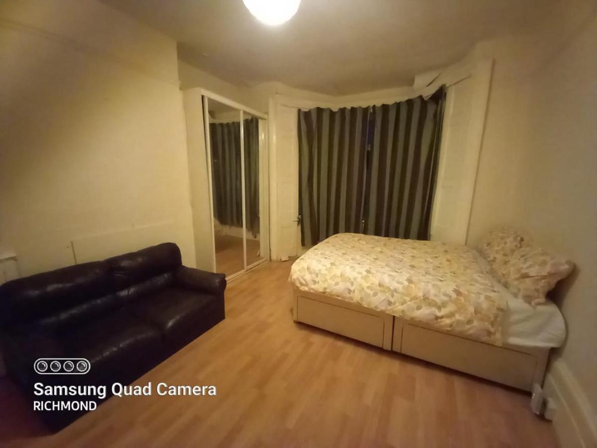 Elmdene Road - Large Room ลอนดอน ภายนอก รูปภาพ