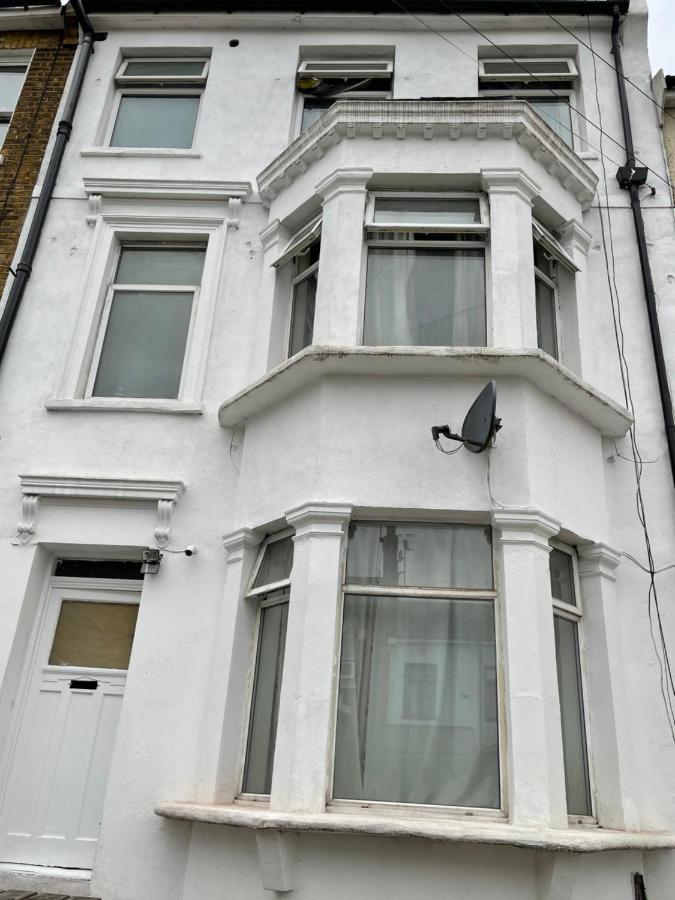 Elmdene Road - Large Room ลอนดอน ภายนอก รูปภาพ