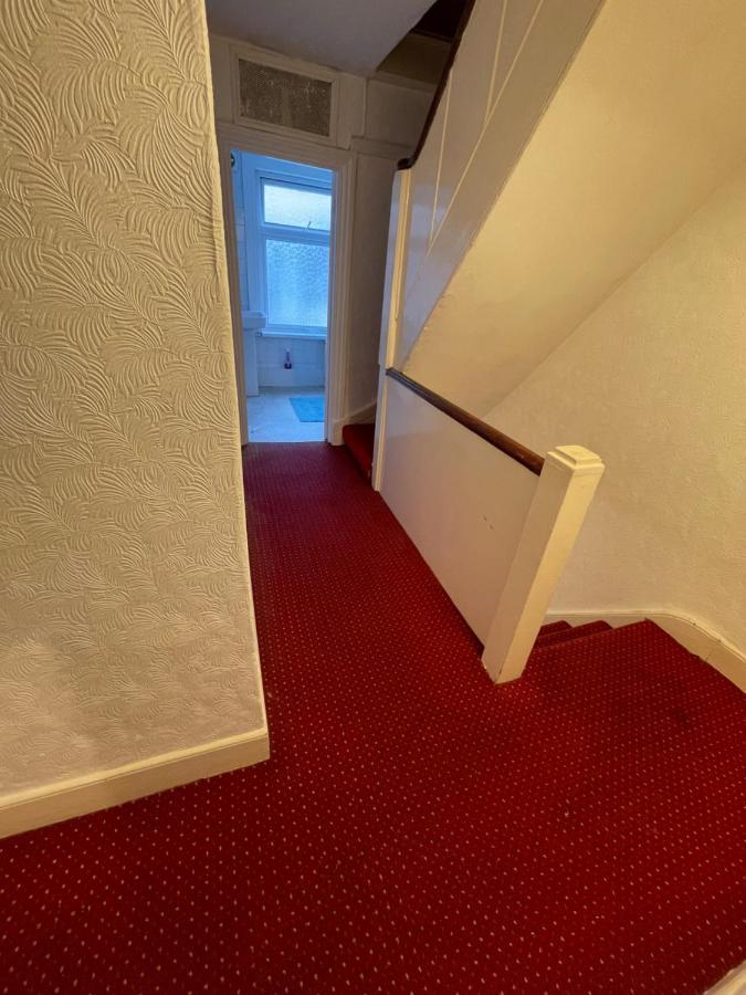 Elmdene Road - Large Room ลอนดอน ภายนอก รูปภาพ