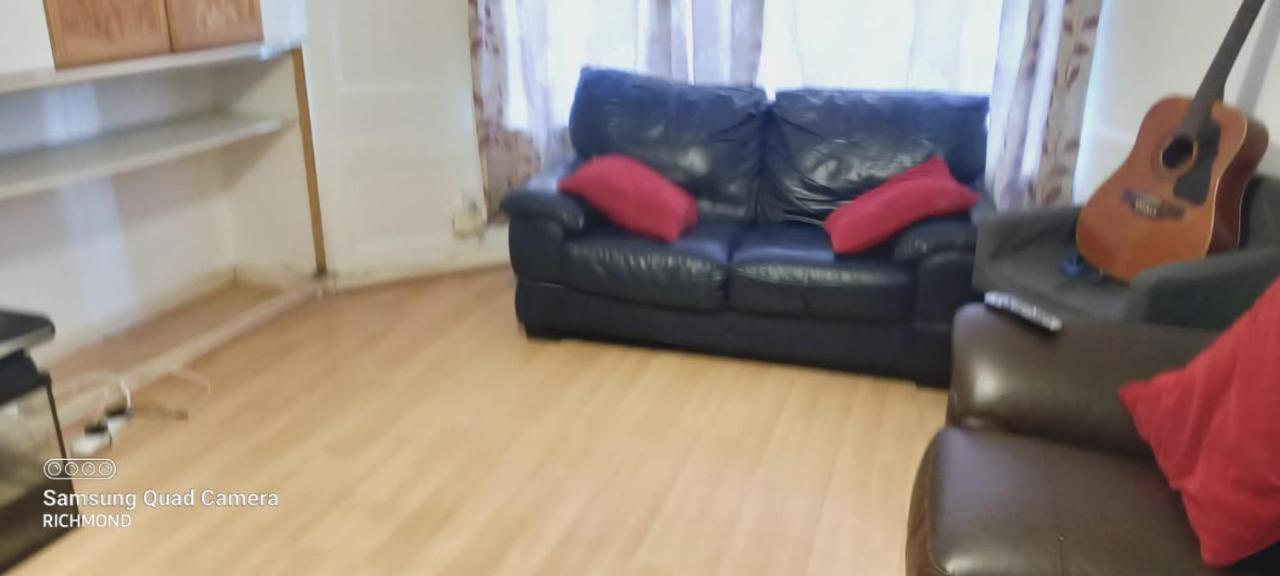 Elmdene Road - Large Room ลอนดอน ภายนอก รูปภาพ