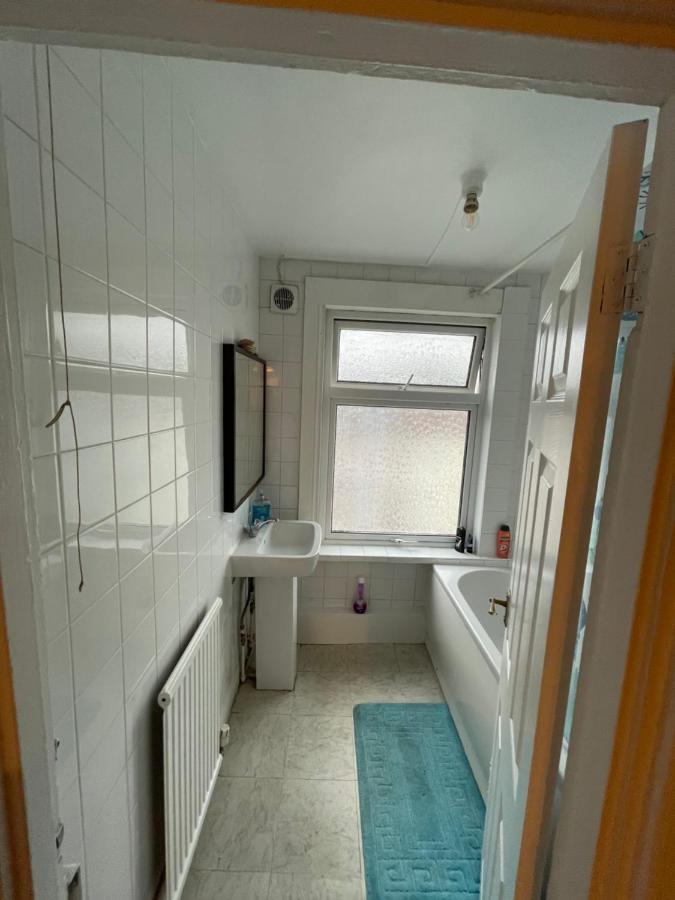 Elmdene Road - Large Room ลอนดอน ภายนอก รูปภาพ